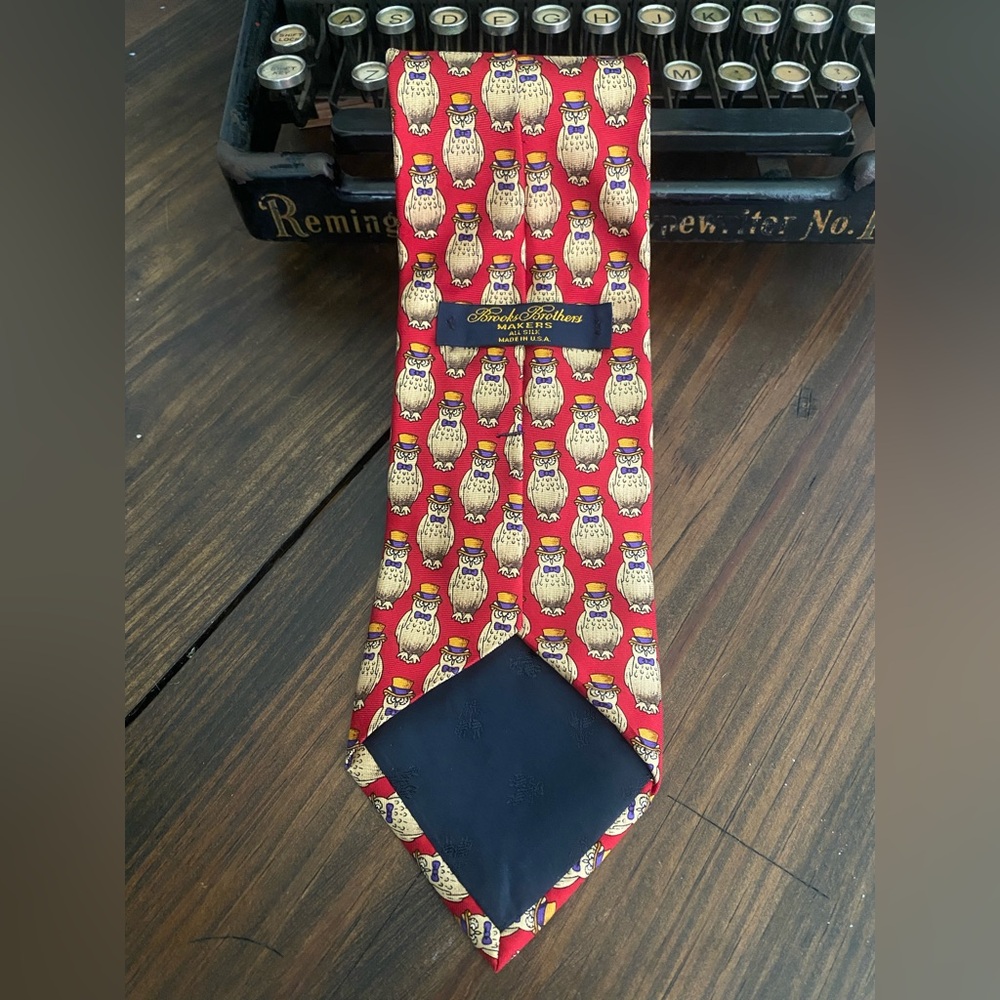 Brooks Brother Pure Silk Owl Tie